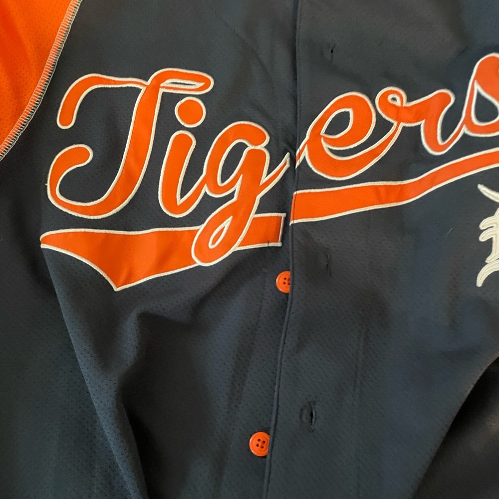 Detroit Tigers baseball jersey